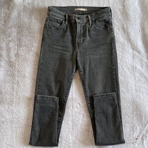 Levi's Charcoal Skinny Jeans Sz 26